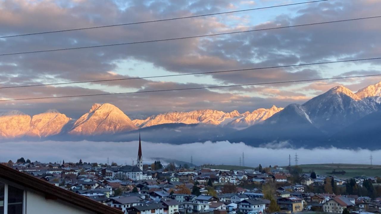Appartment Sofi - Enjoy The View - Axams,Innsbruck Tirol Eksteriør bilde